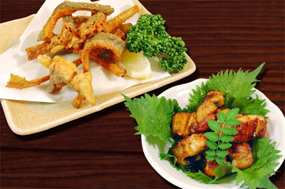 ウナギの蒲焼、唐揚